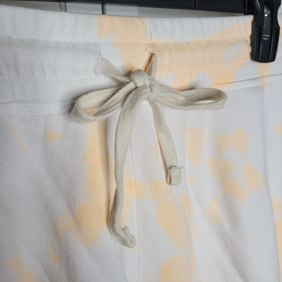 Sundry Pop of Peach Tie Dye Lounge Sweat Shorts Brand Sz 2 (US Sz MEDIUM 8-10) - Picture 6 of 11